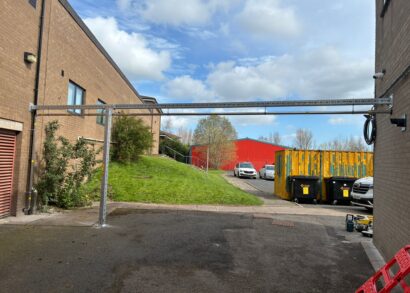 Walraven Maxx supports emergency overground gas pipe installation
