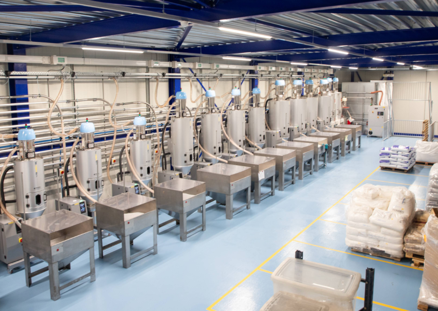 Optimising-logistics-processes-at-omefa-2