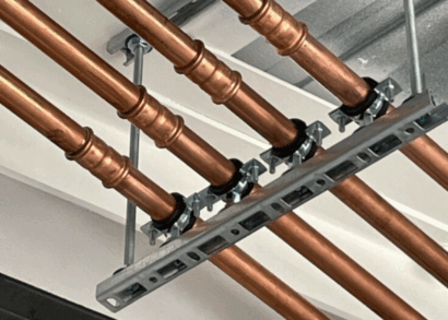 Walraven RapidRail® Rail Systems gör det enkelt att hänga upp rör i taket