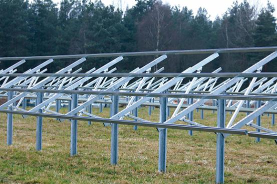 BIS Montagesystem Photovoltaik Freifläche